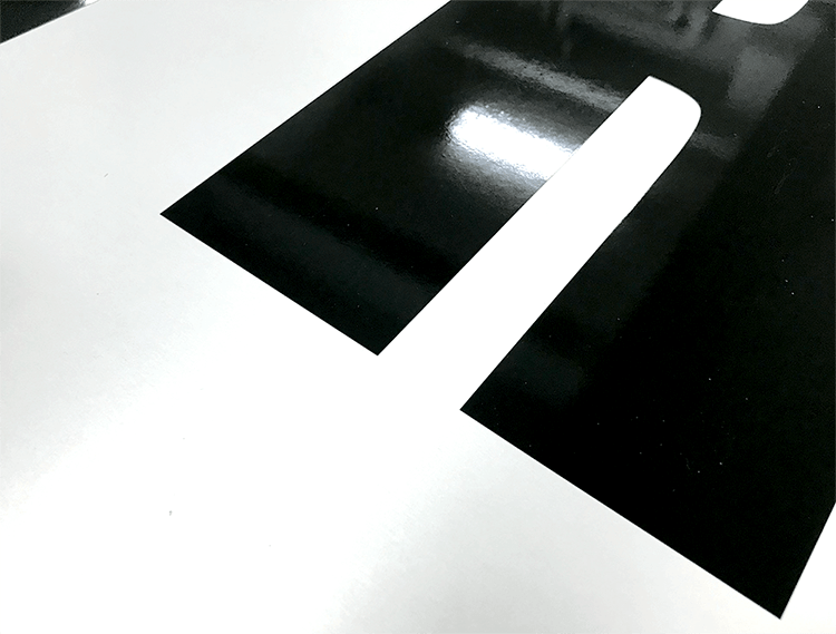 アルミ複合板カッティングシート貼りの看板