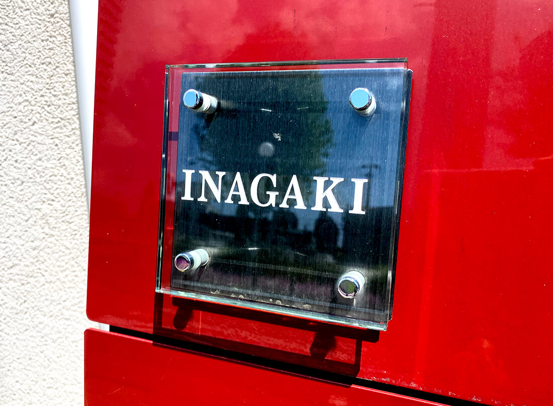アクリル看板